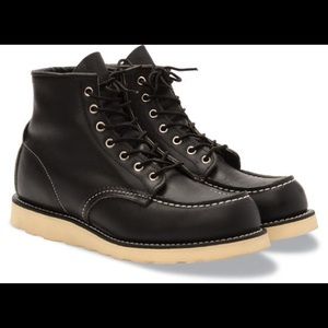 Men’s Black boots